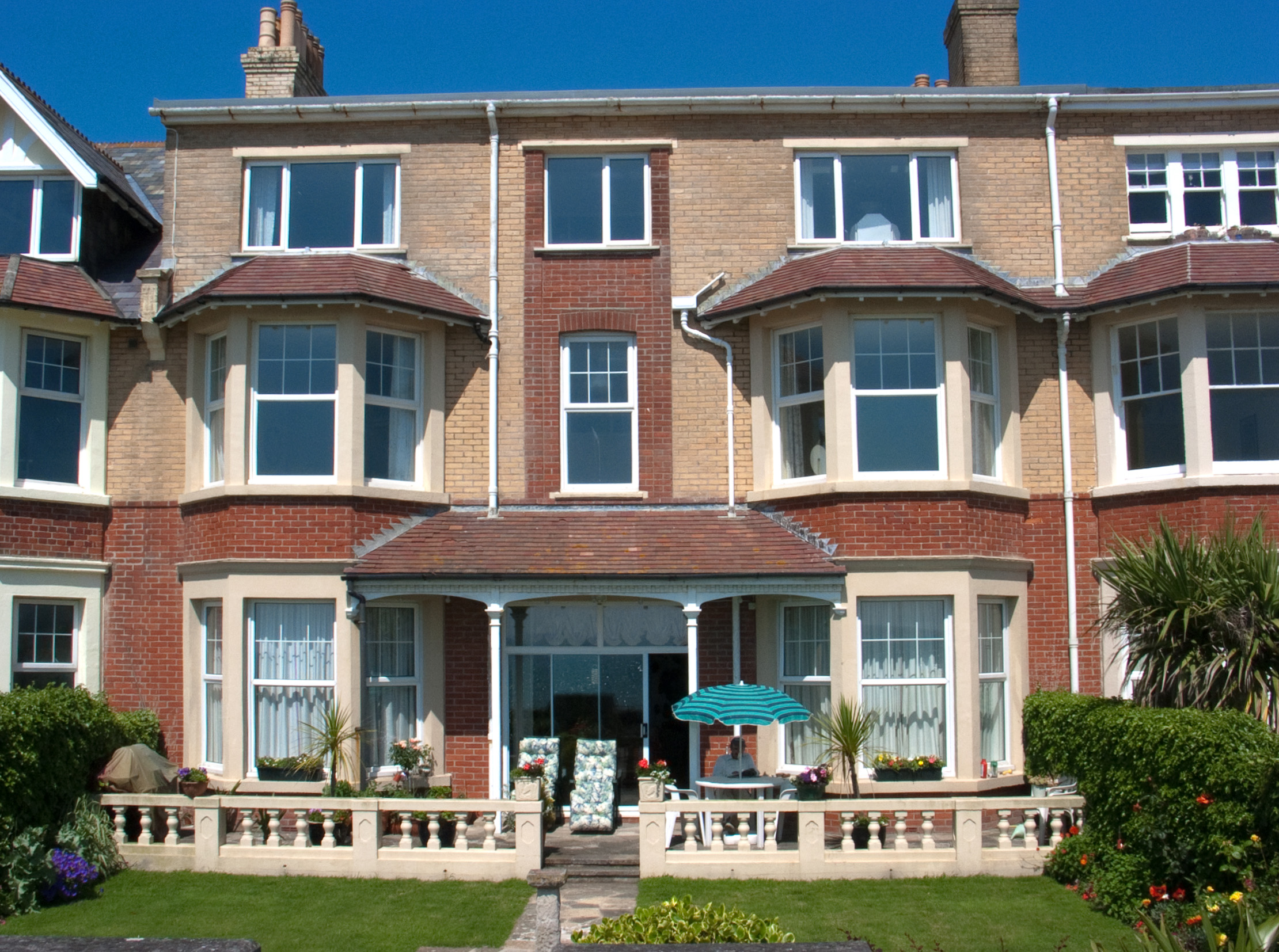 Weymouth Bay Apartment C 2nd Floor